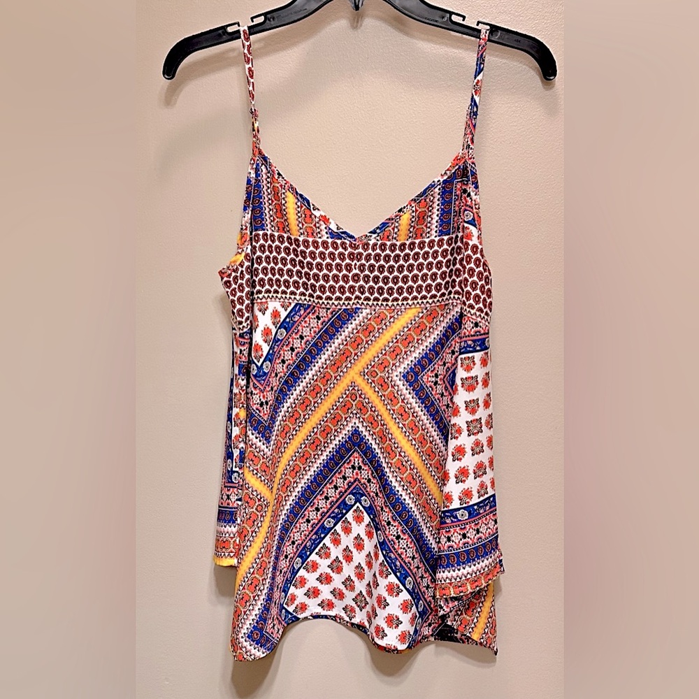 ⭐️ NWOT Skies Are Blue Handkerchief Slip Cami, Boho
Print⭐️